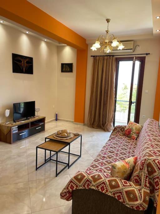 Eirini House Apartment Leonidio Ngoại thất bức ảnh